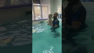 Baby swimming 1 years practice how to dive