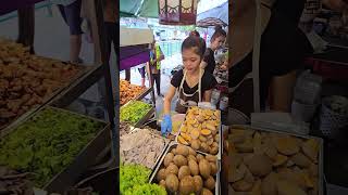 ร้านยืนพื้น ก๋วยจั๊บน้ำข้น สี่แยกพรานนก กรุงเทพฯ