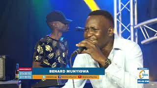 Benard Munyigwa yebazizza Katonda olwa gyenvudde we ne Maama we mu camuka live band show