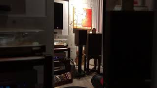 Small Audio Room / Esoteric X25 CDP - 6B4G 2A3 Single-Ended Tube Amp. - Tannoy SGM 10B Speakers