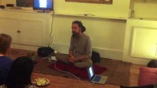 Dr. James Mallinson - Explains the story of the Bhagavad Gita