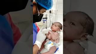 Baby reaction 🥴 Doctor telling baby... you are a future Doctor 👨🏻‍⚕️ #medical #shorts #shortvideo