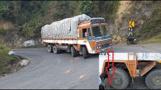 Truck Driver Stuck on Hairpin Bend | Selfie !!! Guy Help Them Rescue the Truck