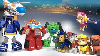 Paw Patrol VS Rescue Bots : Who's the better rescue team? || Playtime with Keith's Toy Box