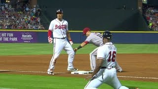 ARI@ATL: Peterson lines triple to score Simmons