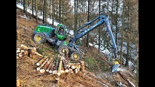 🌲4K| 1470G \u0026 T-Winch 10.2 • Harvester goes steep • John Deere \u0026 Ecoforst • HarvesterAction🌲