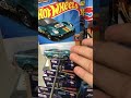 ¡este coleccionista de hot wheels asegura poder modificar totalmente este modelo colocándole ruedas