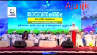 സുന്നി സ്ത്രീകൾ പള്ളിയിൽ പോകണോ വേണ്ടയോ എന്ന് പറയാൻ ഇവിടെ മത പണ്ഡിതർ ഉണ്ട്