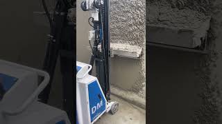 wall-wiping robotMachine plastering is smooth with one..