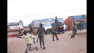 Abajaasi be Nigeria bebaakuba aba Bobi Wine Emiggo, UPDF ebeegaanye, mbu ssi ba wano