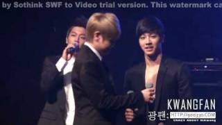 100512 Beast's Kikwang danced to Rain's Love Story