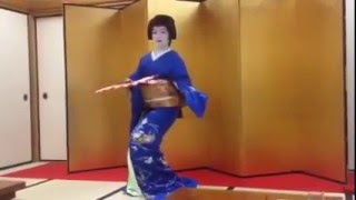 【懐かしい日本】御所のお庭 に、右近の橘、左近の笹々・・♪【芸者】