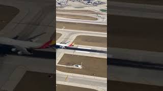 wonderful plane landing #short video
