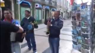 Celtic fans react to Portuguese buskers playing the Sash