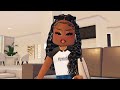 grwm my first day of school 📚 *college freshman year* berry avenue voiced roleplay