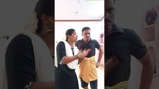 அங்கேயும் குரங்கு இங்கேயும் குரங்கு#trending #shortsviral #comedyshorts #tmil #funny #reels #😡.