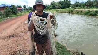 Pay the fishs, បងៗបង់សំណាញ់បានត្រី 13102023