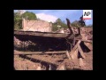 BOSNIA : DAMAGE CAUSED BY NATO AIR STRIKES