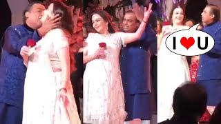 Mukesh & Neeta Ambani's Romantic Dance  @Akash Ambani & Shloka Mehta's Pre Wedding Bash