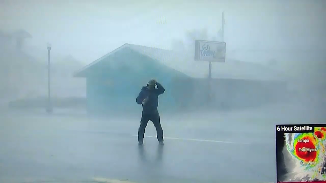 Weather Channel's Jim Cantore Hit By Tree Limb Covering Hurricane IAN ...