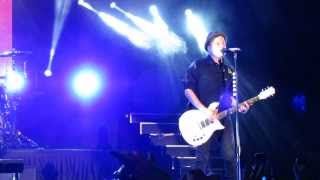 Fall Out Boy - Alone Together live @ Sydney Entertainment Centre 25.10.13