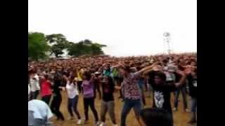 Mumbai Chowpatty Flash Mob for a Social Cause by Students