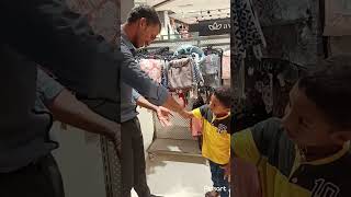 ଡୁଗୁ କେମିତି secret handshake କରୁଚି shopping mall ରେ #pihudugguexpress#shortvideo#short#ytshort#odia