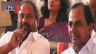 CM KCR \u0026 R Narayana Murthy Attends Balka Suman's Sister Marriage | TV5 News