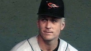 BAL@KC: Ripken sits, sets consecutive games record