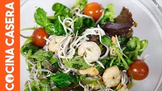 Ensalada Templada de Gulas y Gambas. Receta muy fácil