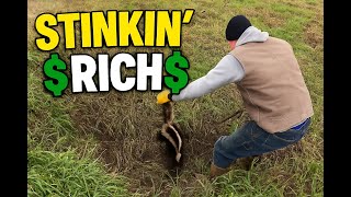 Trapping Skunks that are in HIGH DEMAND !!! #trapping #hunting #outdoors #wildlife