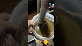 Felling Buket Grease #aoclubricants #lubricants #shortsvideo #subscribemychannel