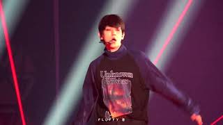 [4K] 180713 엑소 EXO ElyXiOn DOT in Seoul - Run This - Baekhyun 백현 Focus 직캠