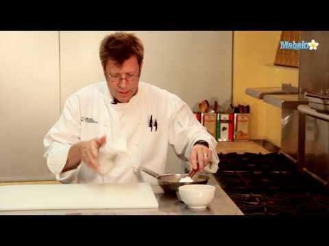 How to Make Rum Chocolate Sauce How to Make Rum Chocolate Sauce
