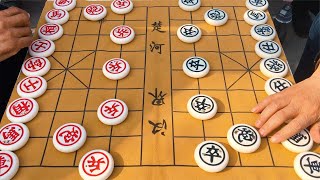 黑棋大爷防守反击太精彩了，残局一个比一个狡猾，斗的真激烈