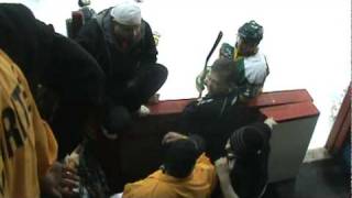 hockey fight-donald brashear vs caron et guay et vs fans lnah