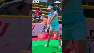 JPLA所属 ドラコンビューティフルスインガー 米澤綾梨プロ #short #golf #golfswing ドラコン ゴルフ 美人女子プロ