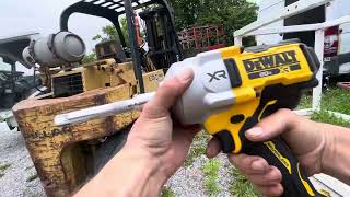Testing out the new dewalt dcf961 heavy duty impact on some rusty bolts
