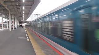 E257系2000番台特急踊り子10号東京行辻堂駅高速通過