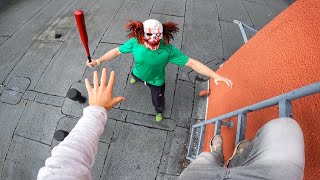 Download Lagu Horror Clowns VS Parkour POV Halloween Chase IV... MP3 Gratis