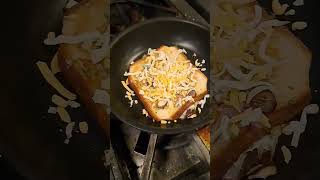 芝士蛋 蘑菇 洋蔥 多士/Cheese egg mushroom onion Toast