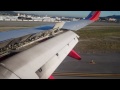 southwest airlines boeing 737 700 landing into burbank airport