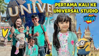 SAMANTHA KE UNIVERSAL STUDIO SINGAPORE ADA MINION