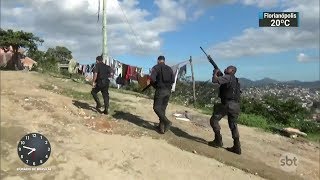 PMs são presos por cobrar propina de traficantes no Rio de Janeiro | SBT Brasil (30/11/17)