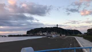 ウェザーリポート動画1120@藤沢市江ノ島6:35 雲に覆われてて太陽が見えません (ぱいろまにあ)