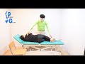 내가 측만증인가 초간단 척추측만증 자가 테스트법을 알려드립니다 self scoliosis test ps 바르게 앉는법 누울때 어디로 누워야하나 척추측만증교정운동법