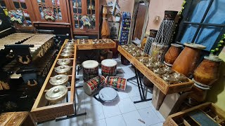 PROSES PEMBUATAN ALAT MUSIK TALEMPONG MINANG