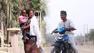 attajirin ya nuna cewa shi talaka ne mai keken keke don kawai ya lashe zuciyar uwa guda - Hausa Film