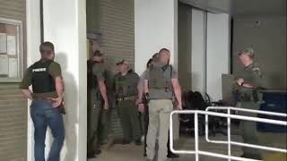 Alabama jail escapee Casey White arrives in Lauderdale County for an arraignment hearing