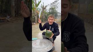 Outdoorfood Chị gái Chia Sẻ Dưa Hấu Trong Rừng #survival #forest #camping #outdoor #bushcraft